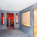 Paxton Paris Mlv Отель