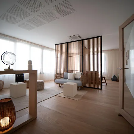 Hotel Paxton Paris Mlv 4*