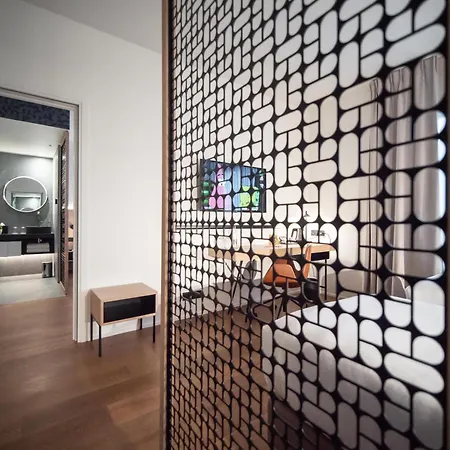 Paxton Paris Mlv فندق فيرييّورْ أو بري