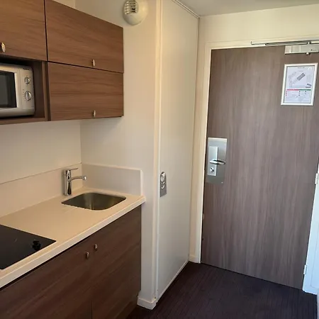 Paxton Paris Mlv Hotel