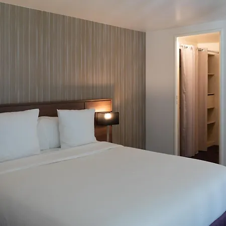 Paxton Paris Mlv מלון 4*