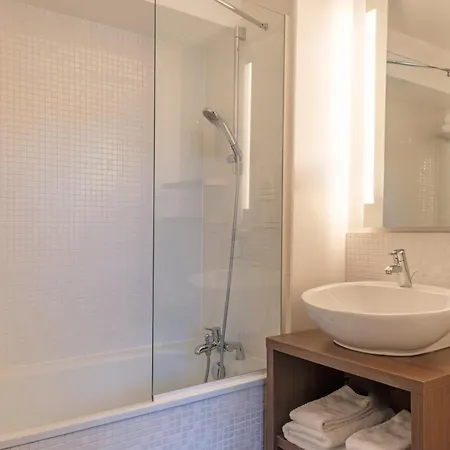 מלון Paxton Paris Mlv 4*