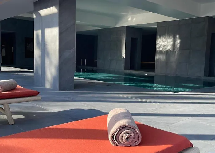 Paxton Paris Mlv Hotel