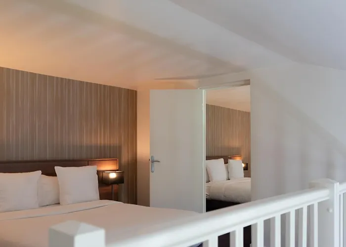 Paxton Paris Mlv Hotel 4*