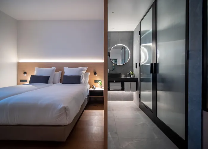 Hotel Paxton Paris Mlv 4*
