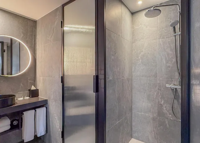 Hotel Paxton Paris Mlv 4*